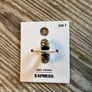 Express Cubic Zirconia Stone Twist Ring